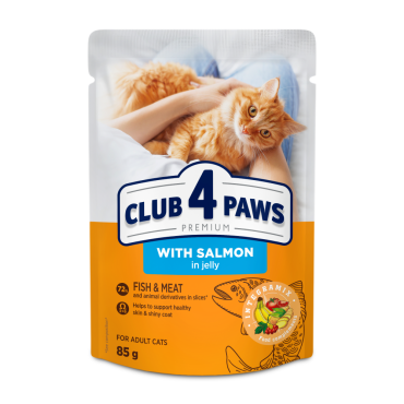 CLUB 4 PAWS PREMIUM "SU LAŠIŠA DREBUČIUOSE". PILNAVERTIS DRĖGNI PAŠARAI SUAUGUSIOMS KATĖMS